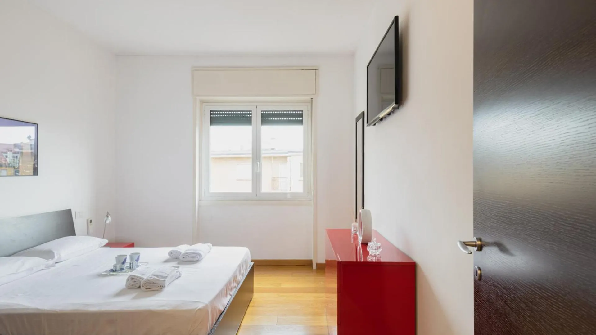 Easylife - Elegante Appartamento In Solari Milán